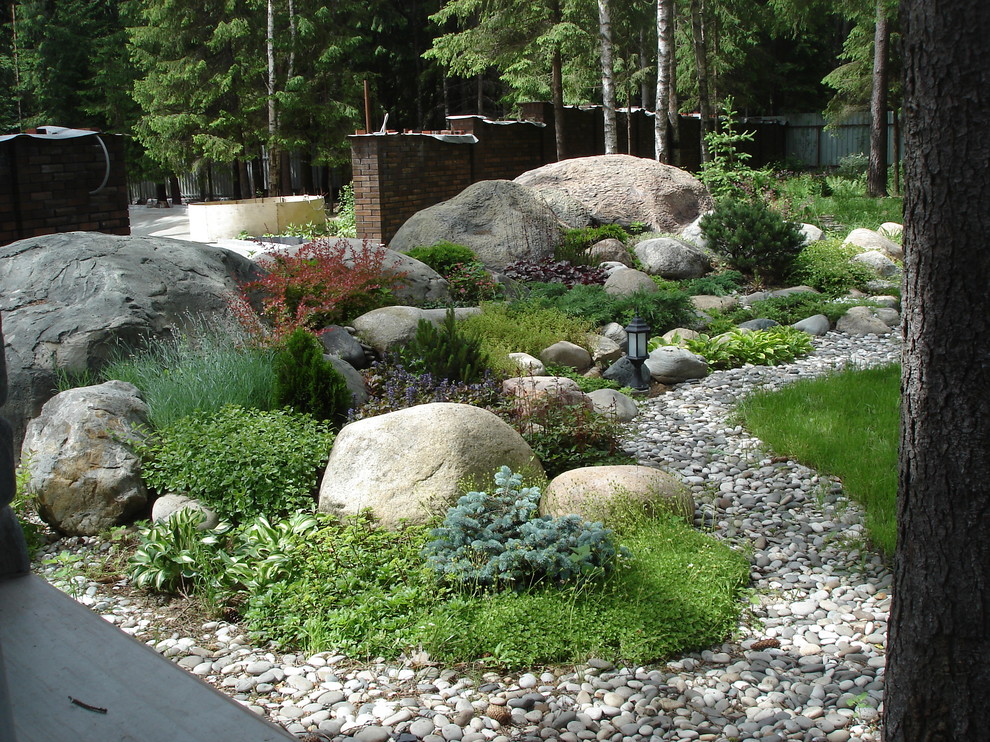  Natural Stone in Landscape Design: Best Options for Paths and Patios